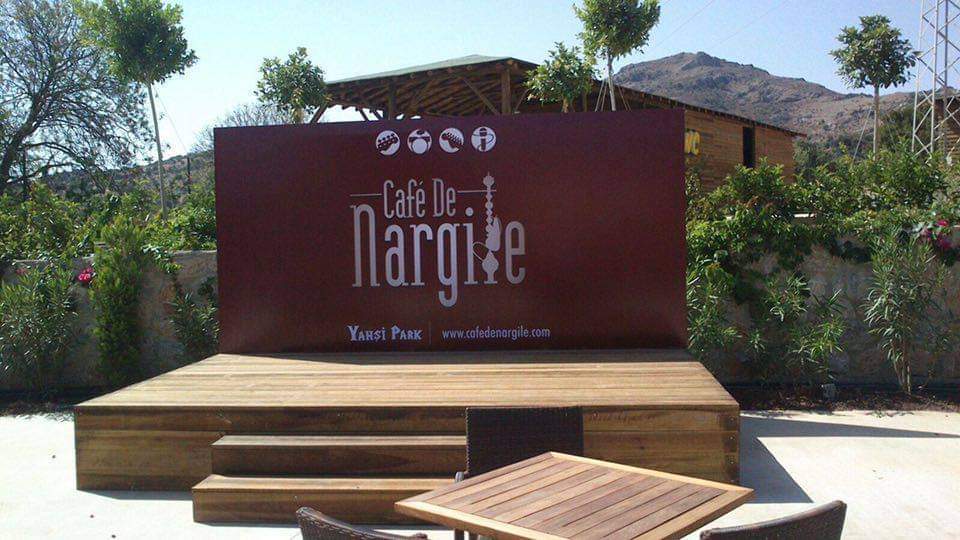 Café De Nargile Yahşi Park için açık hava marka panosu